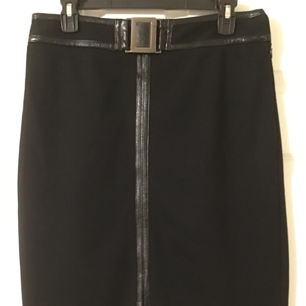 NWT Chelsea + Theodore BLACK Pencil Skirt Faux Leather Belt Front Slits Size 12